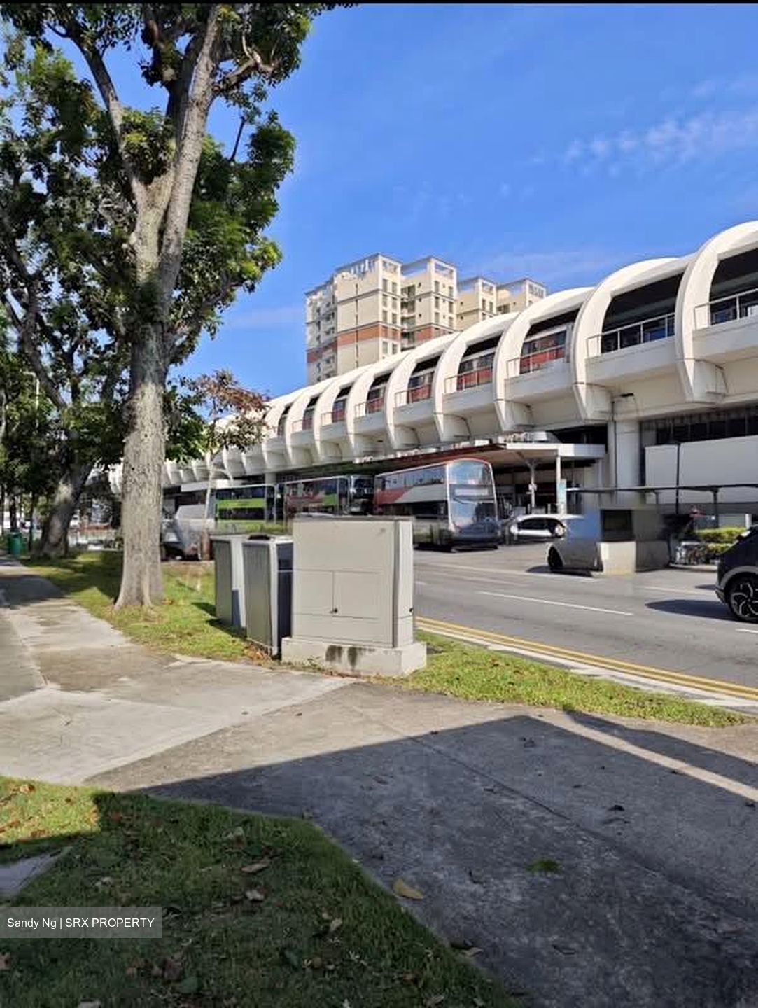 Kingston Terrace (D14), Retail #540170851